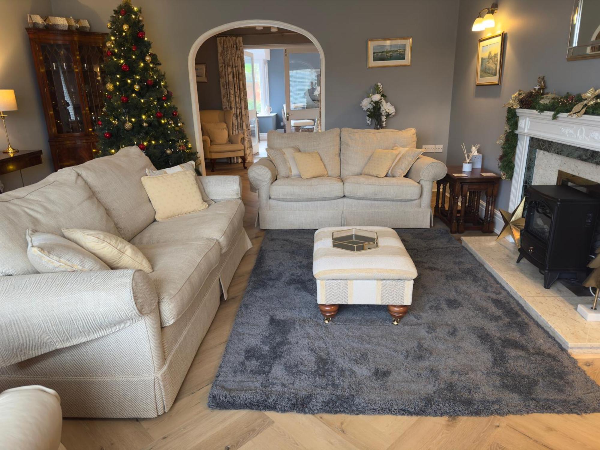 קינגטון Vast, Elegant Home With Indoor Pool & Sauna Near Popular Golf Course מראה חיצוני תמונה